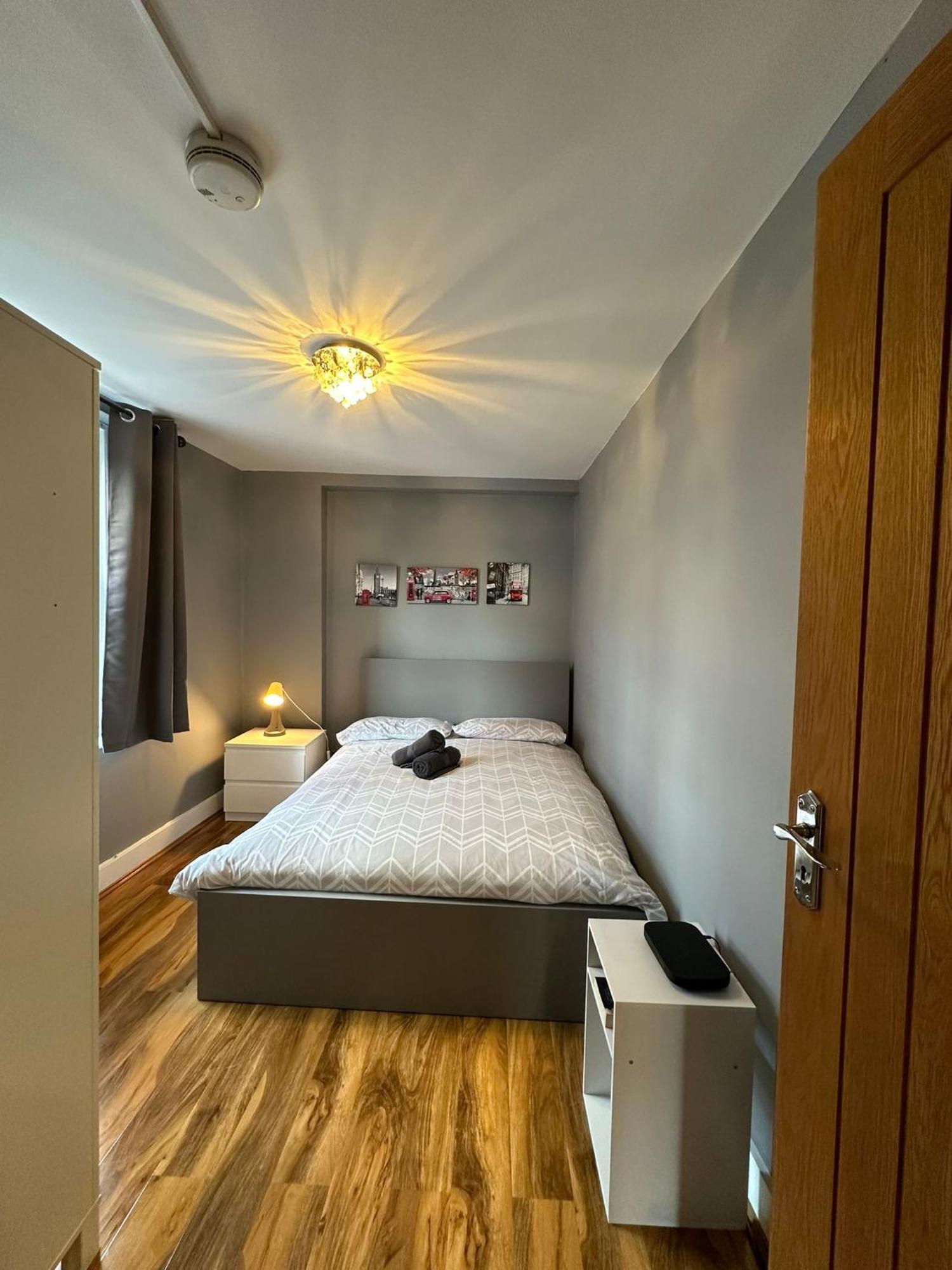 Lovely 2 Bedrooms Apartment 伦敦 外观 照片